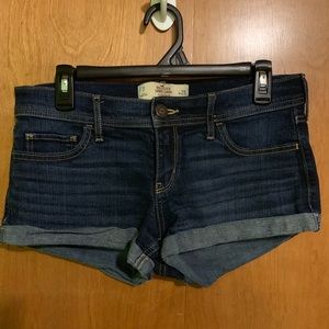 Low Rise Jean Short